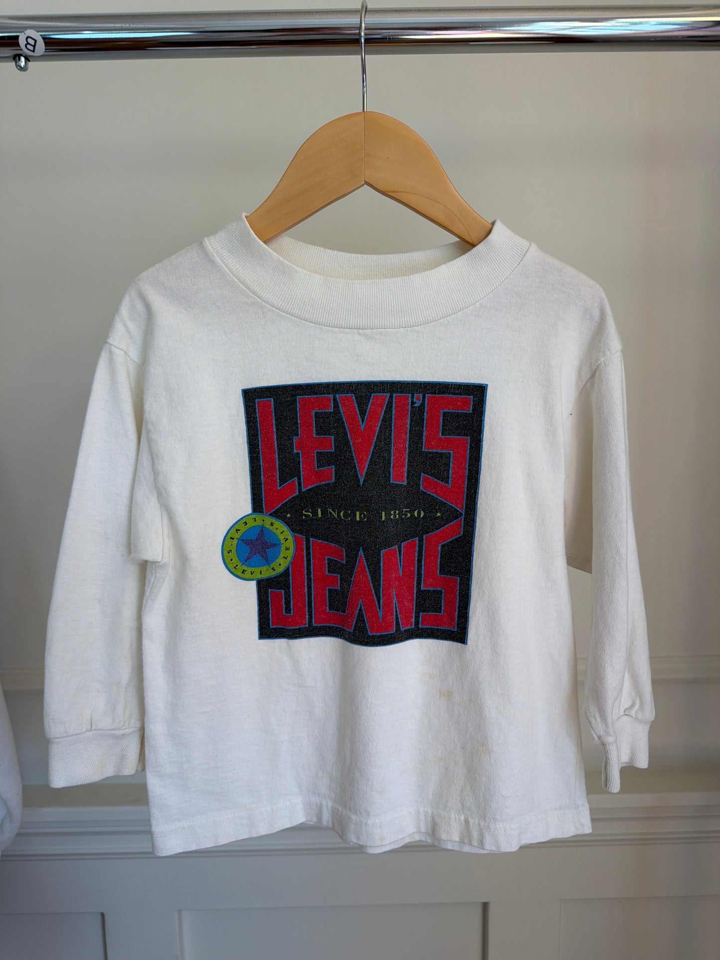 Vintage Levi’s long sleeve, size:6T