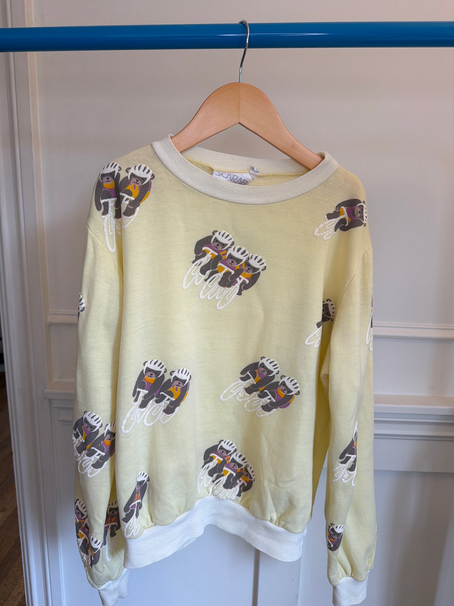 Vintage bear cycle sweatshirt, Size:Small