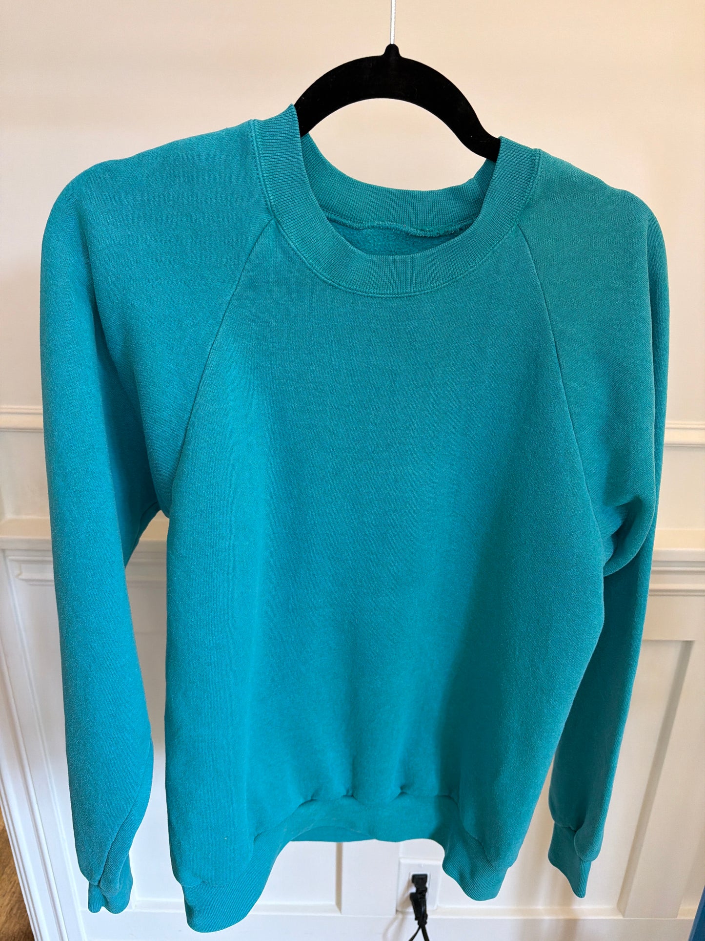 Vintage turquoise sweatshirt, size: m/l