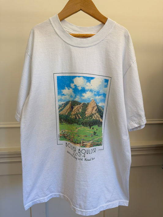 Preloved New Balance Boulder Boulder 04' memorial run t-shirt, Size: S