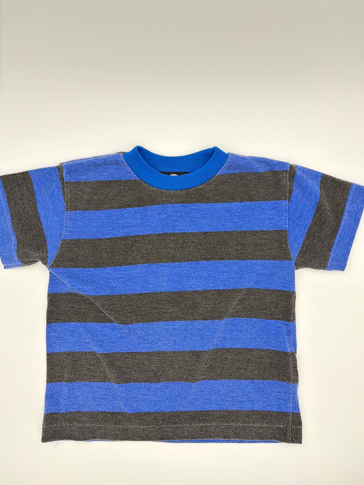 Vintage blue/black stripe t-shirt