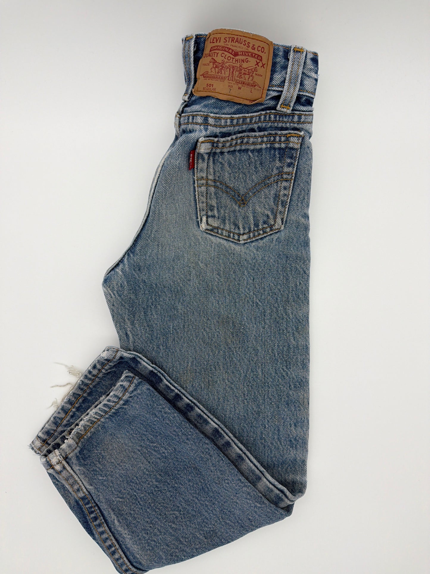 Vintage Levi red label size:7Y
