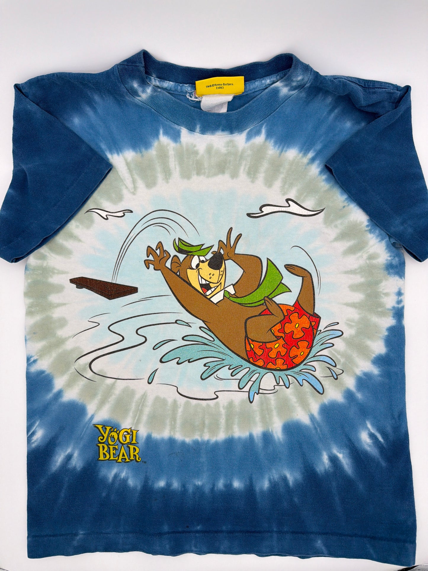 Vintage tie-dye Yogi Bear t-shirt size: 12/14Y
