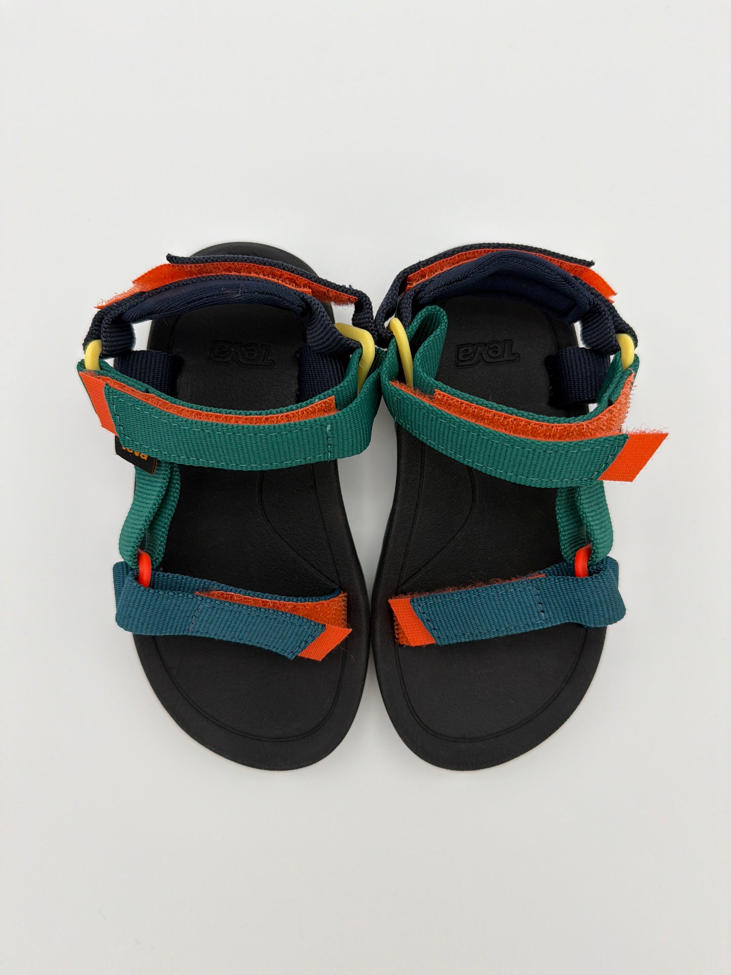 Tri color Teva, 7C