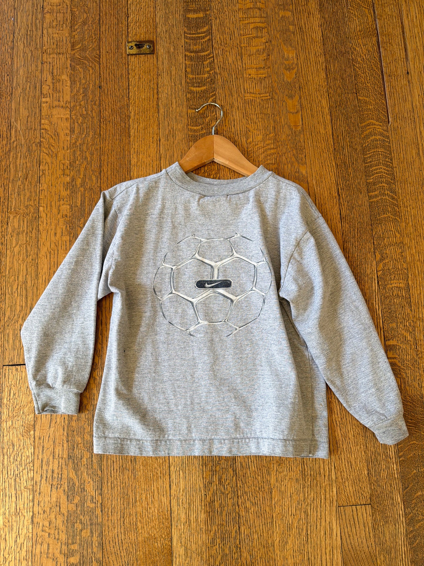 VNTG Nike Soccer Long Sleeve, Size:7