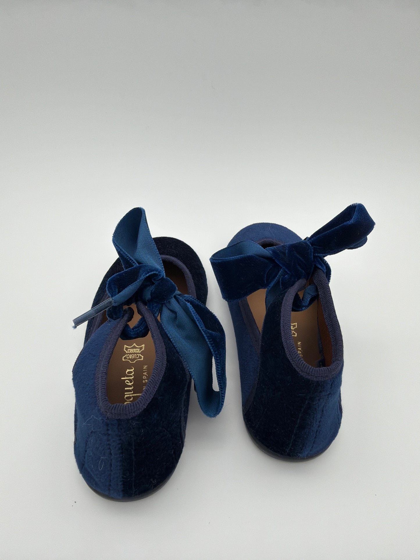 La Coqueta Navy Velvet Bow Mary Jane, size:27